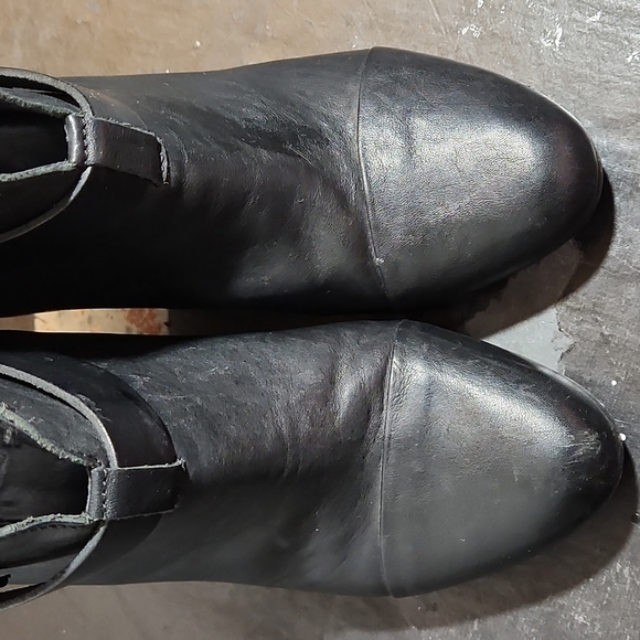 RAG&BONE 37.5 Harrow Leather Bootie - Picture 13 of 14